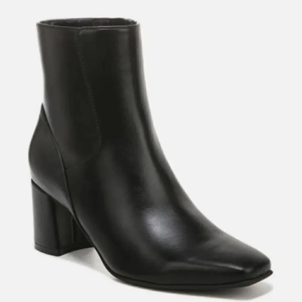 NATURALIZER Wrenley Booties